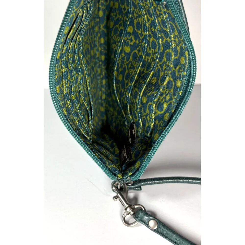 Fossil Genuine Leather Green Rectangular Wristlet Bird Key Birdhouse Casual - Picture 8 of 8